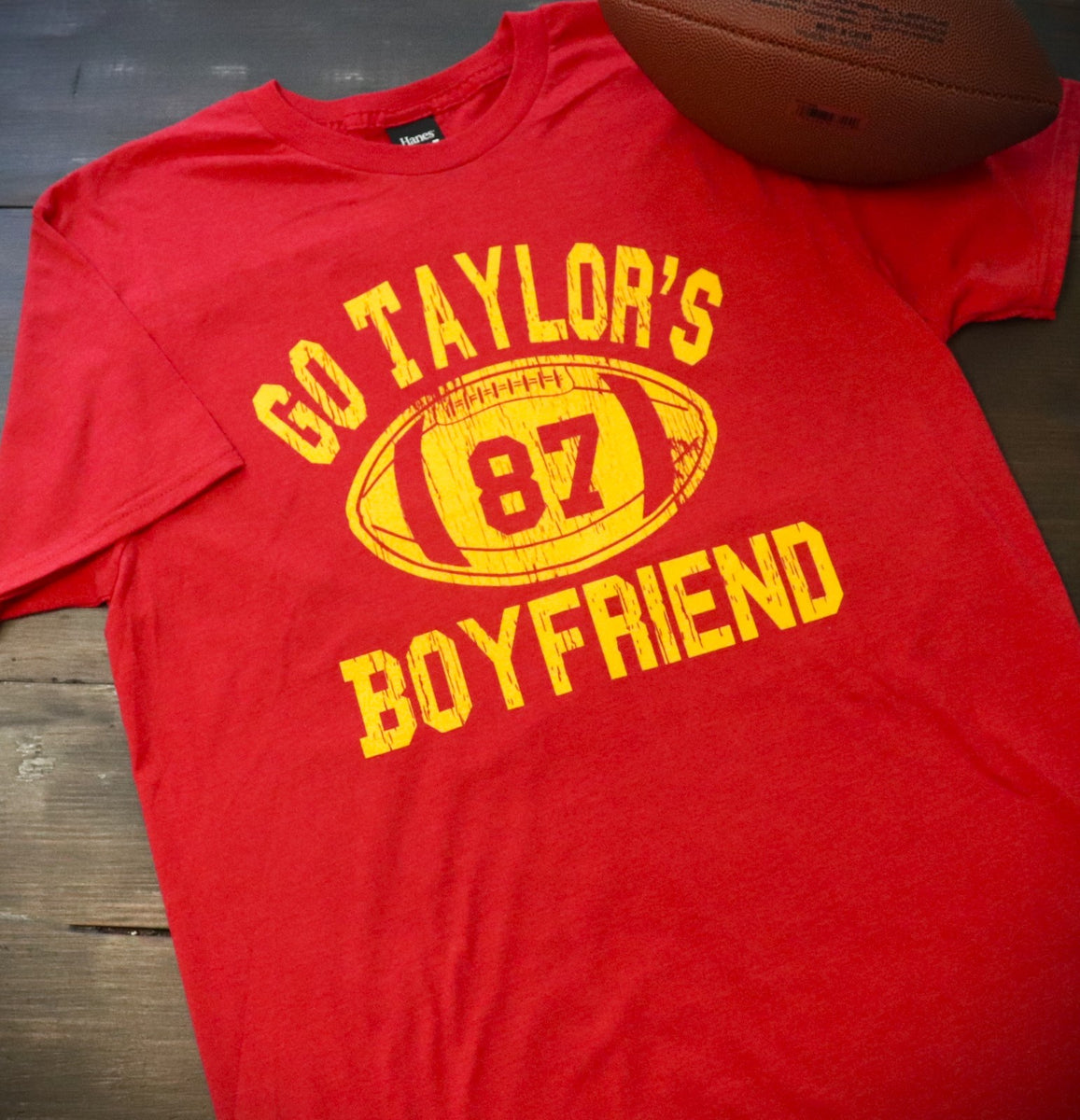 BOYFRIEND T-SHIRT