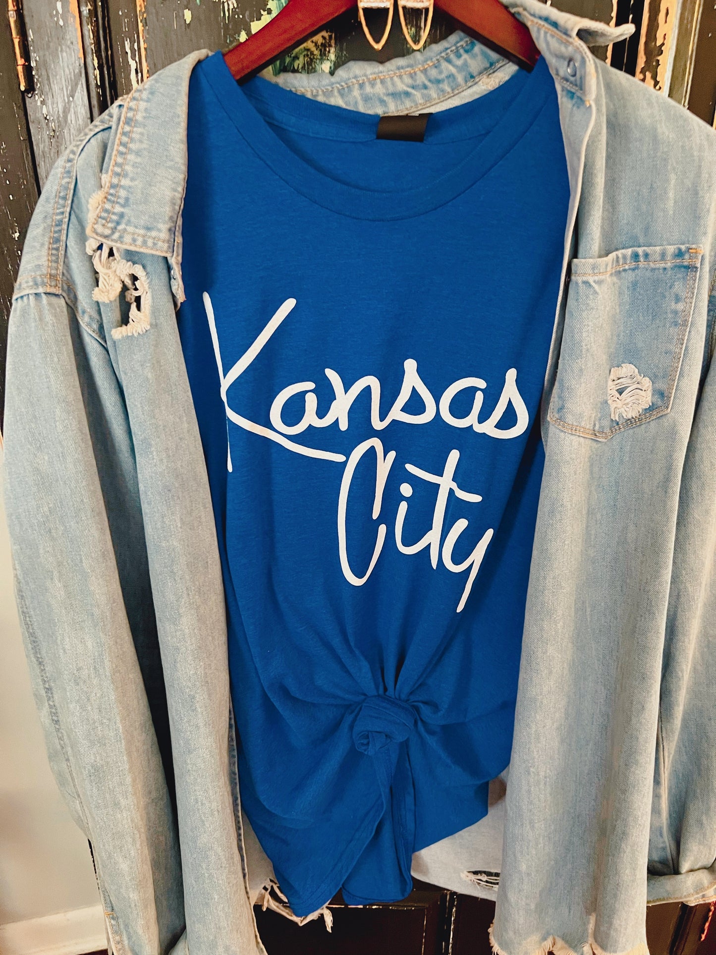 Script Kansas City on Blue
